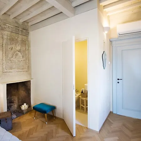 Il Piccolo Cavour Charming House أريتسو