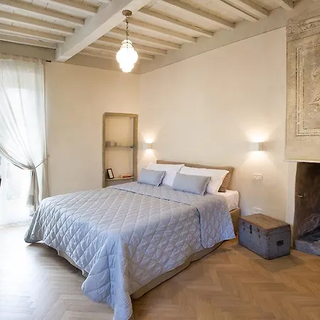 Il Piccolo Cavour Charming House أريتسو