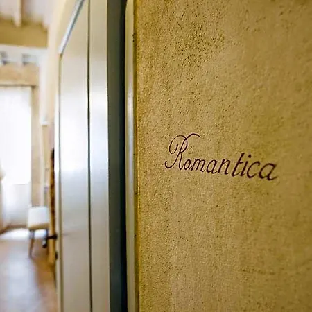 Il Piccolo Cavour Charming House فندق مبيت وإفطار 4*
