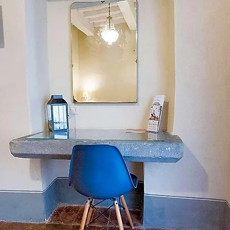 فندق مبيت وإفطار Il Piccolo Cavour Charming House أريتسو