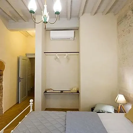 Il Piccolo Cavour Charming House فندق مبيت وإفطار