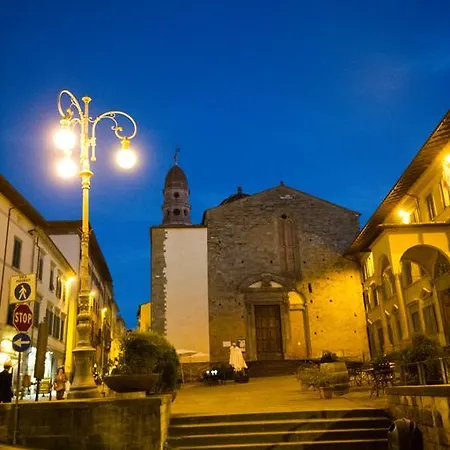 Alojamento de Acomodação e Pequeno-almoço Il Piccolo Cavour Charming House 3*