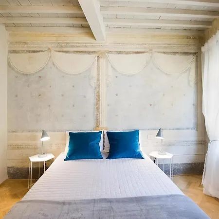 Il Piccolo Cavour Charming House 3*