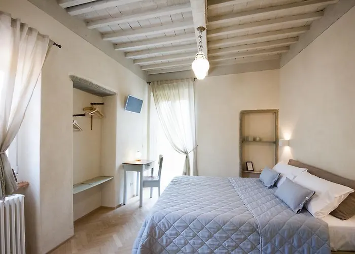 Oda ve Kahvaltı Il Piccolo Cavour Charming House 3*