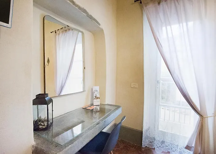 Il Piccolo Cavour Charming House Oda ve Kahvaltı