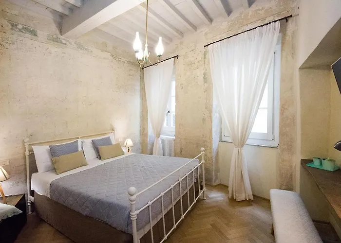 Oda ve Kahvaltı Il Piccolo Cavour Charming House 3*